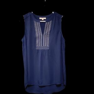 Chic Navy Sleeveless Blouse